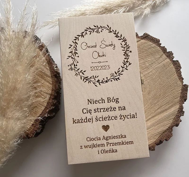 Pudełko na pieniądze na Chrzest ze zdjęciem dziecka – elegancki prezent chrzcielny