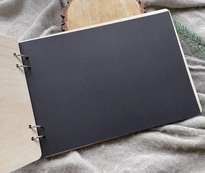 Album Piernik Dziewczynka z personalizacją – drewniany album świąteczny