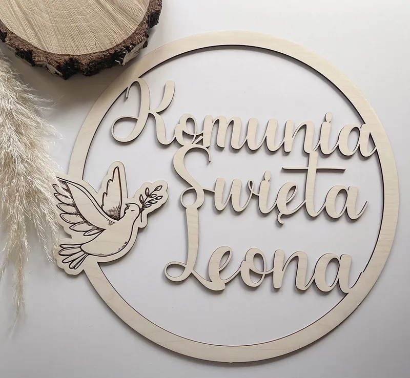 Drewniany wianek komunijny – obręcz z napisem