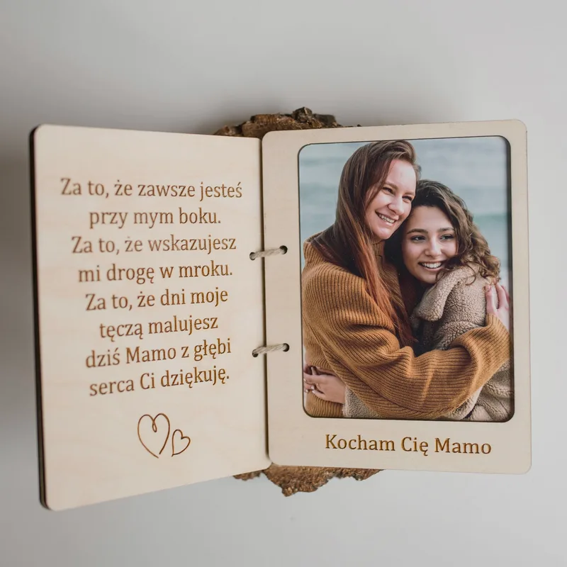 Książeczka ze zdjęciem dla Mamy z napisami – wyjątkowy prezent na Dzień Mamy