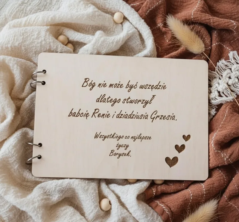 Album z dowolnym napisem