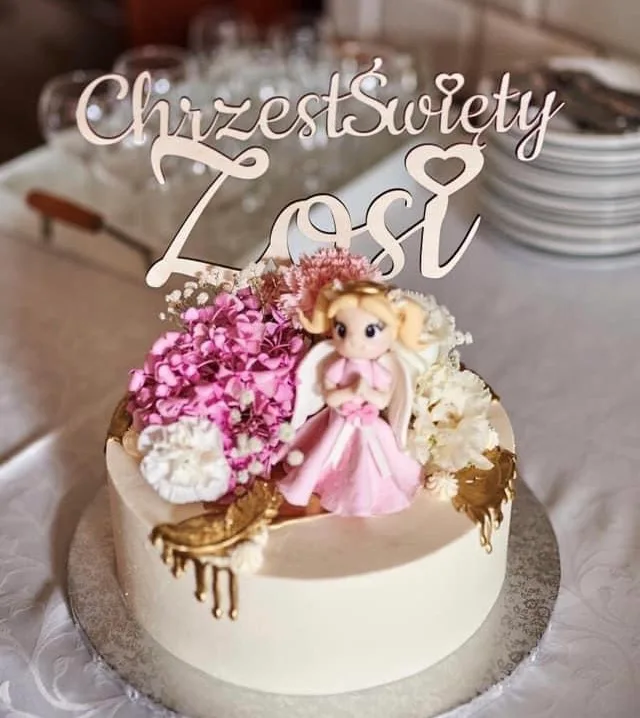 Topper na tort chrzcielny z grawerem – personalizowana dekoracja Chrztu