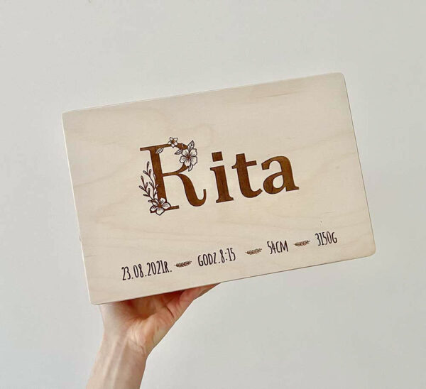 Pudełko Kwiatowa literka