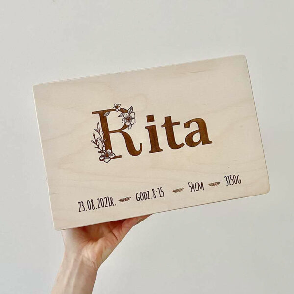 193-1.jpg Pudełko Kwiatowa literka