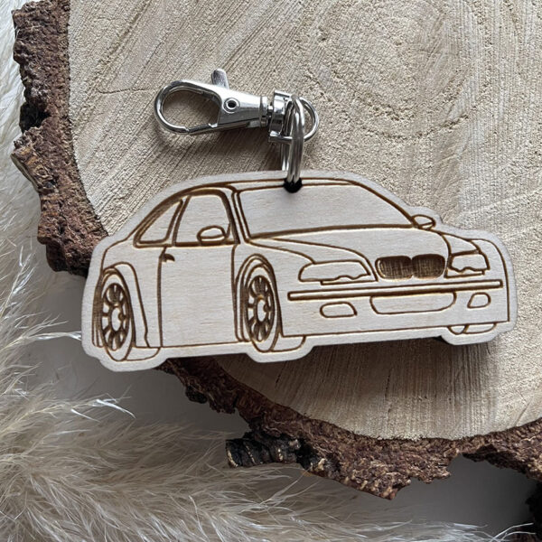 32.jpg Brelok BMW z dowolnym napisem w tyle