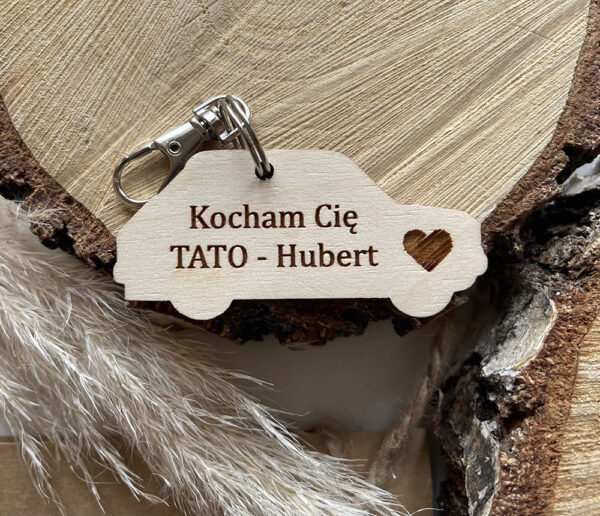 Brelok maluch z dowolnym napisem w tyle