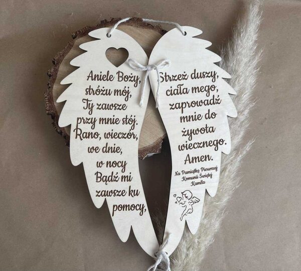 84.jpg Skrzydła komunijne z modlitwą „Aniele Boży”